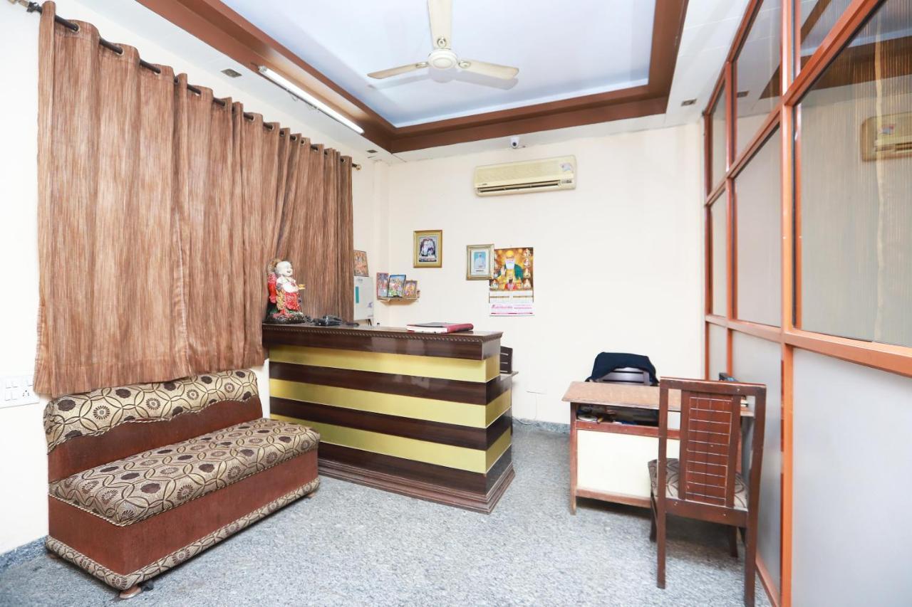SPOT ON 29024 Jageer Palace Hotel Narela Buitenkant foto